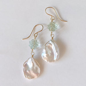 Freshwater poppy pearl and green fluorite earrings