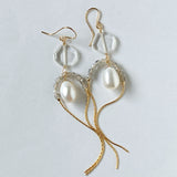 Freshwater pearl and labradorite Yajirobee earrings